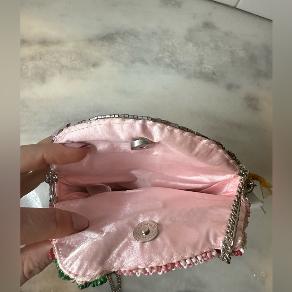 Viral made in India strawberry milkshake sequined Crossbody clutch Bag NWT RARE - Picture 4 of 4